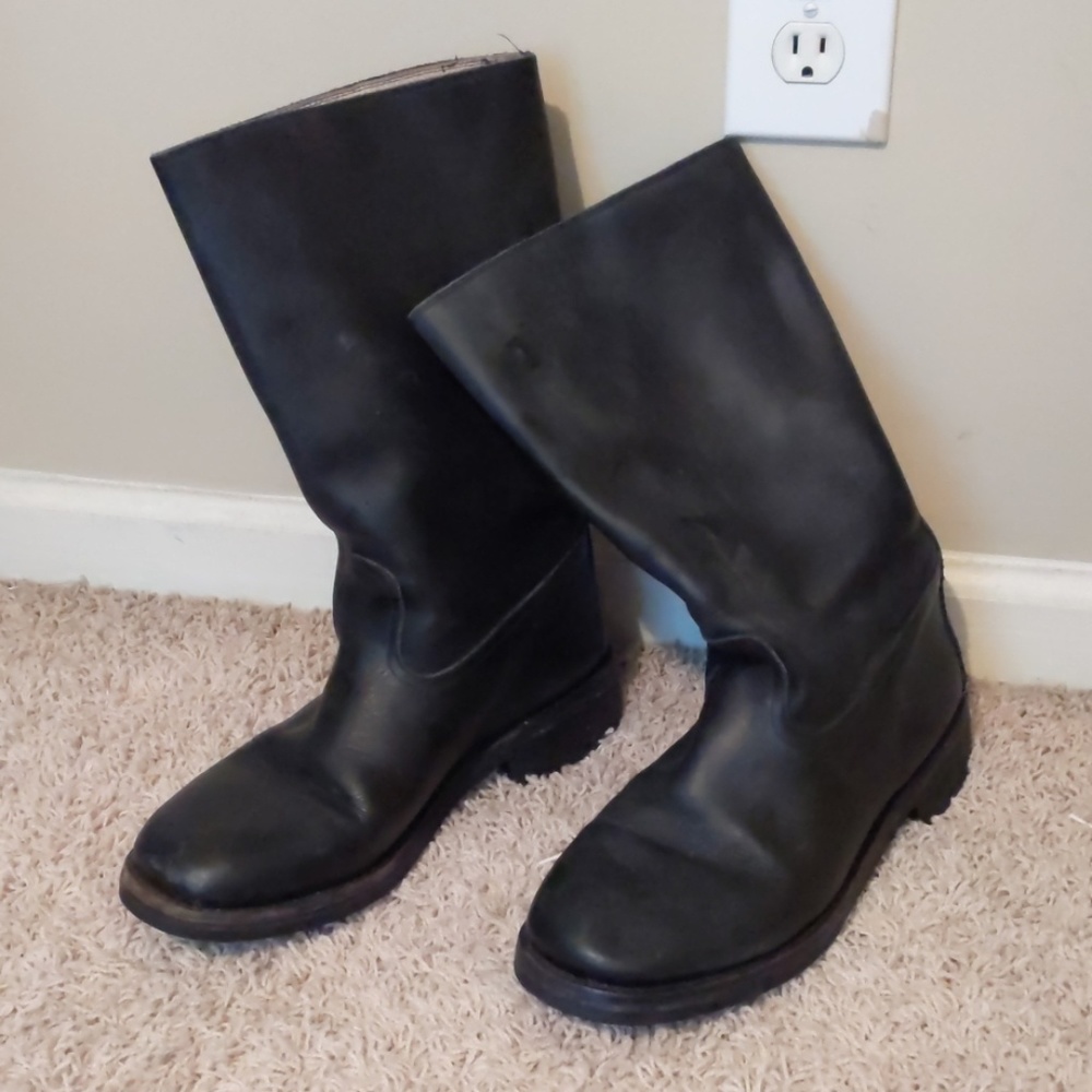 Vintage Italian military tanker boots